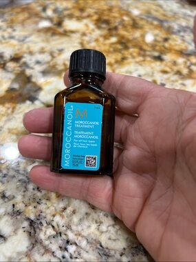 Travel-size Moroccan oil hair treatment